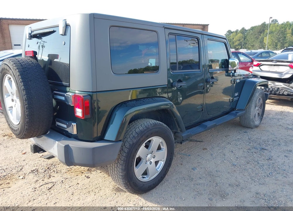 2010 JEEP WRANGLER UNLIMITED SAHARA VIN: 1J4BA5H12AL221027