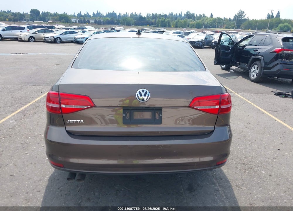 2015 VOLKSWAGEN JETTA VIN: 3VW2K7AJ3FM232646
