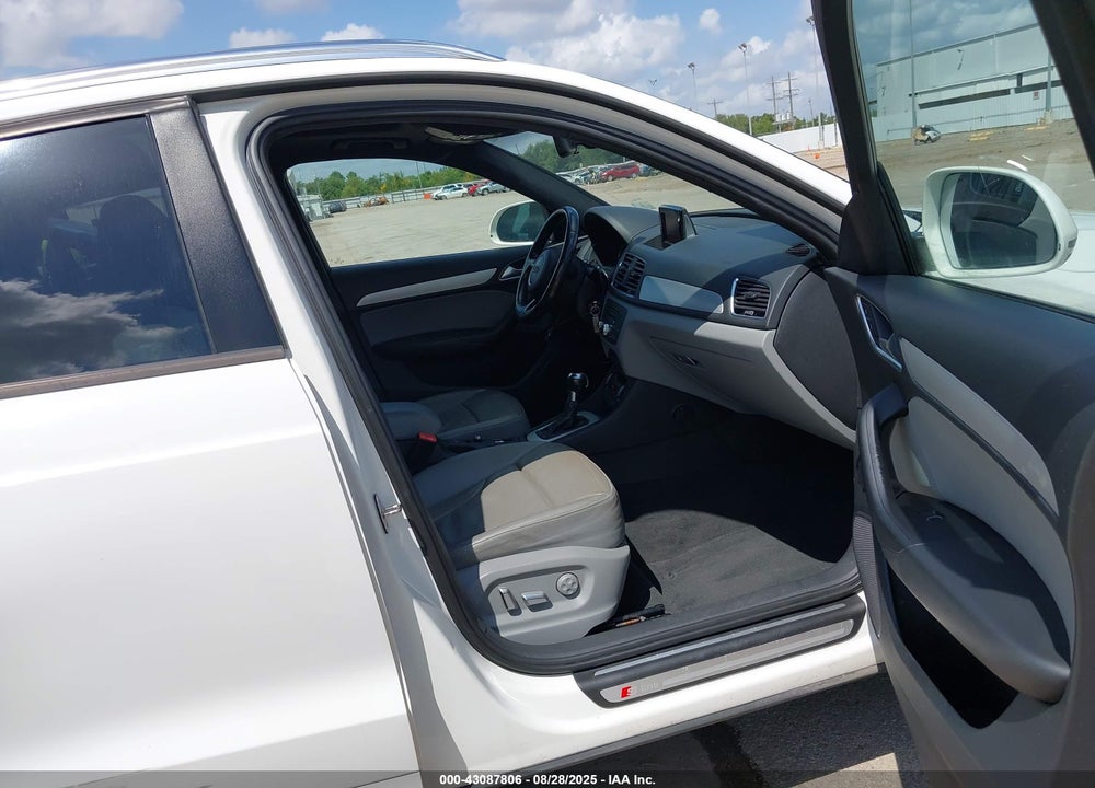 2018 AUDI Q3 2.0T PREMIUM/2.0T SPORT PREMIUM VIN: WA1BCCFS8JR026069