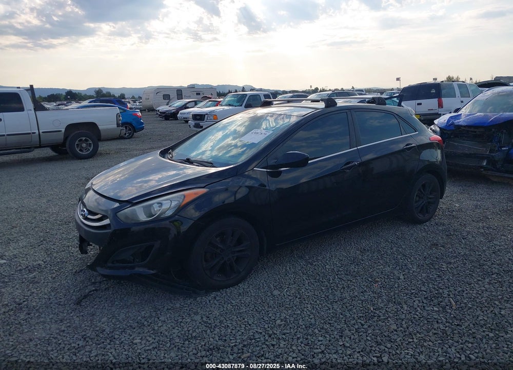 2013 HYUNDAI ELANTRA VIN: KMHD35LE6DU091184