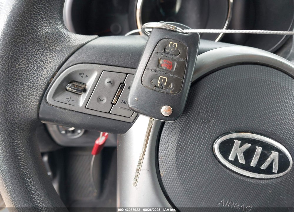 2011 KIA SOUL VIN: KNDJT2A20B7234527