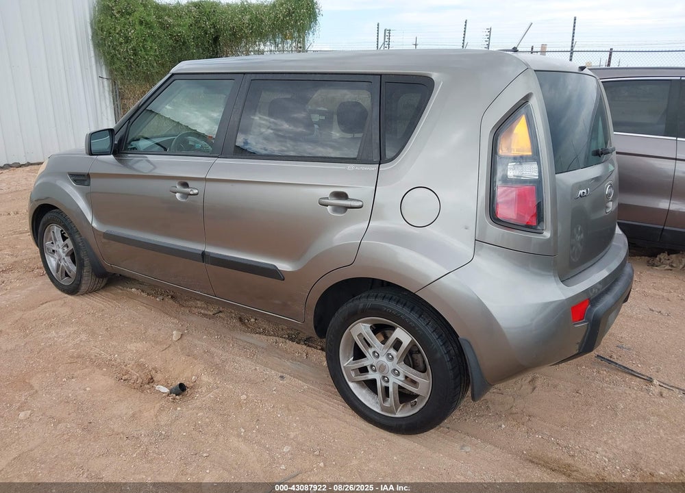2011 KIA SOUL VIN: KNDJT2A20B7234527