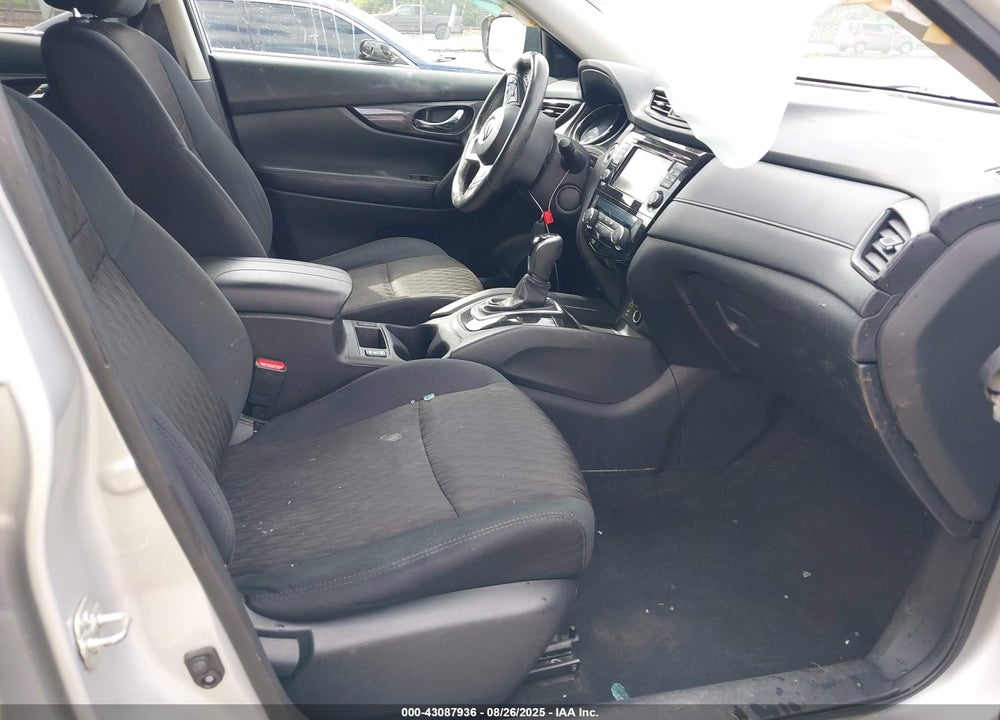 2017 NISSAN ROGUE VIN: 5N1AT2MV3HC881974