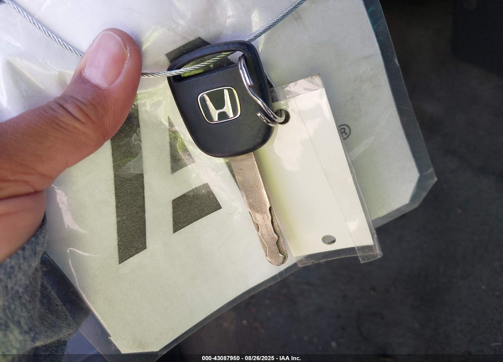 2005 HONDA CIVIC EX VIN: 2HGES26795H574701