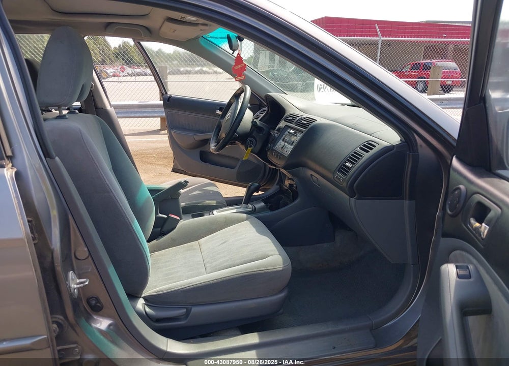 2005 HONDA CIVIC EX VIN: 2HGES26795H574701