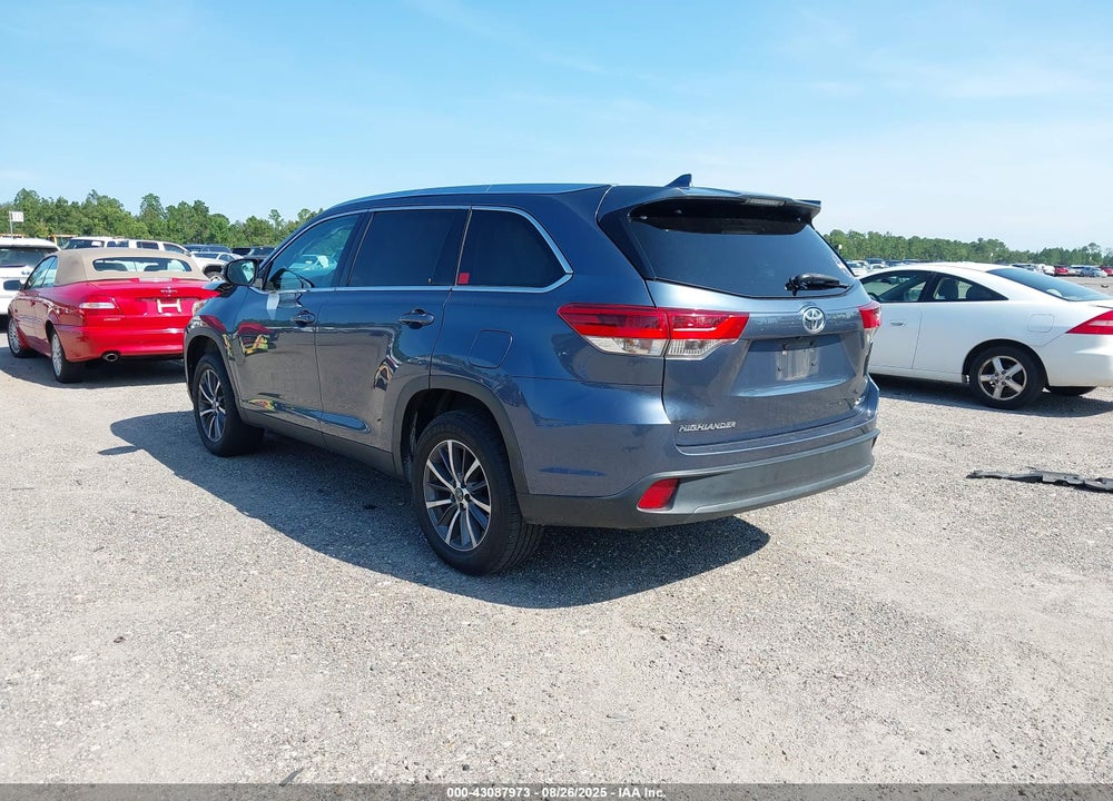2019 TOYOTA HIGHLANDER VIN: 5TDKZRFH5KS314744