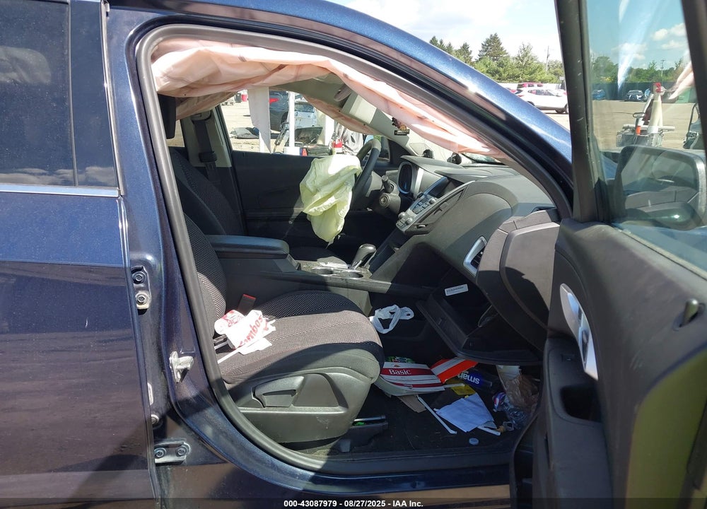 2017 CHEVROLET EQUINOX VIN: 2GNFLEEK5H6335130