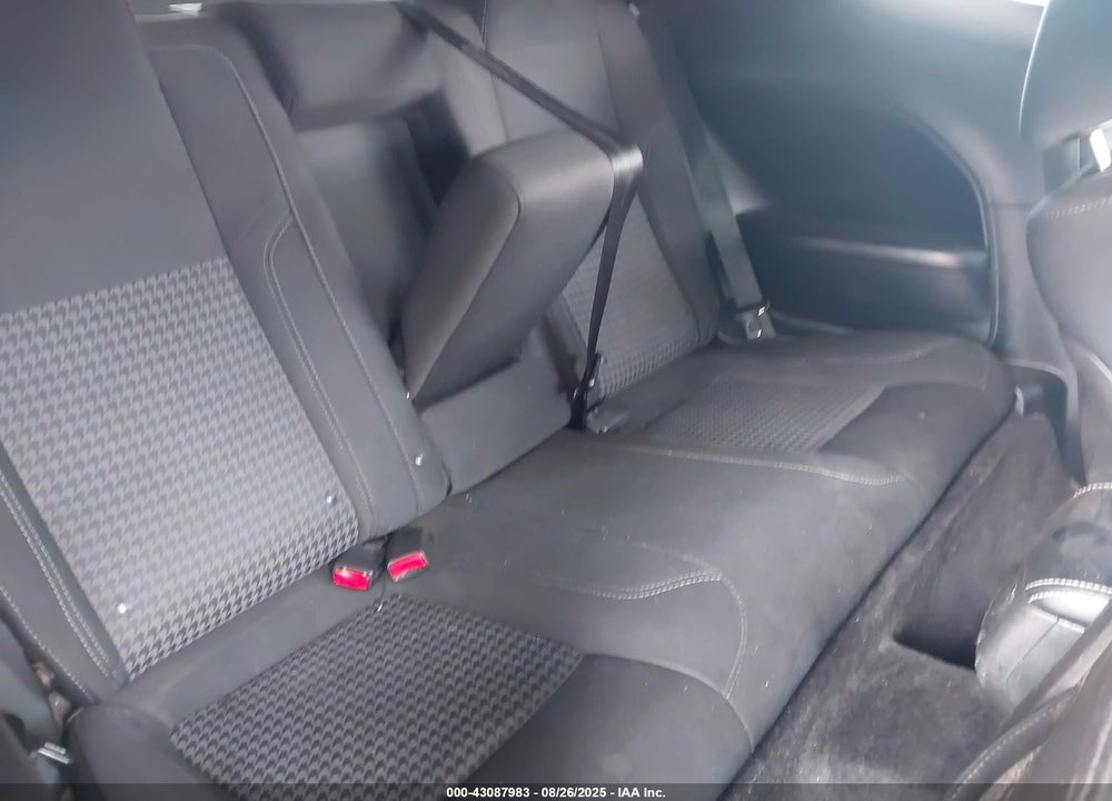 2018 DODGE CHALLENGER VIN: 2C3CDZAG5JH270229