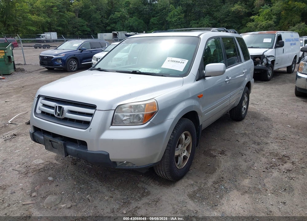 2008 HONDA PILOT EX-L VIN: 5FNYF18508B047520