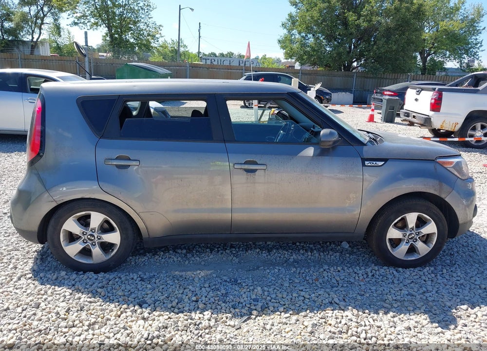 2018 KIA SOUL VIN: KNDJN2A23J7523670