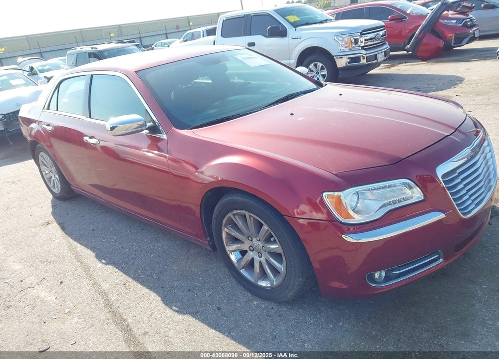 2013 CHRYSLER 300C VIN: 2C3CCAET6DH661826