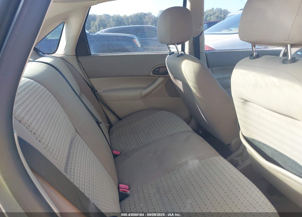 2006 FORD FOCUS VIN: 1FAHP34N06W191680