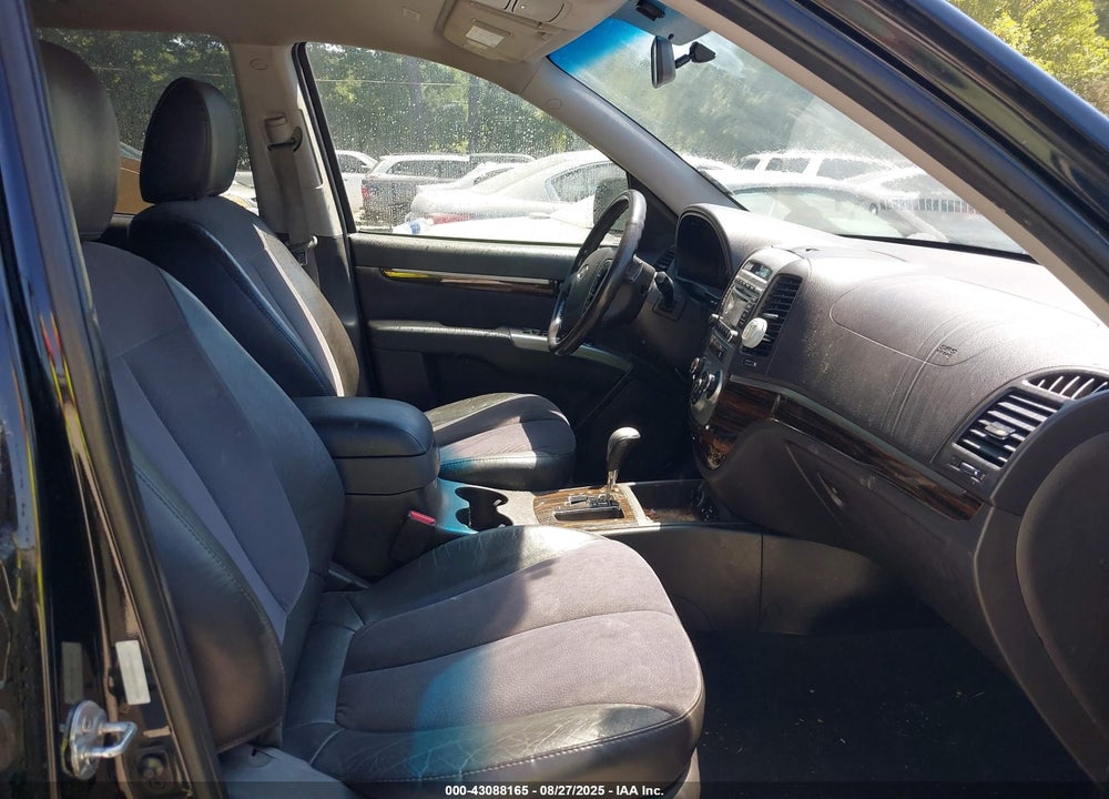 2012 HYUNDAI SANTA FE SE VIN: 5XYZHDAG8CG117858
