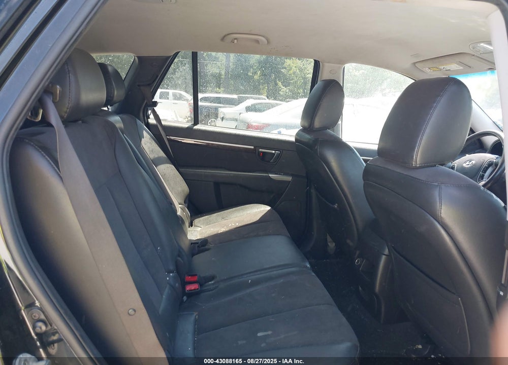 2012 HYUNDAI SANTA FE SE VIN: 5XYZHDAG8CG117858