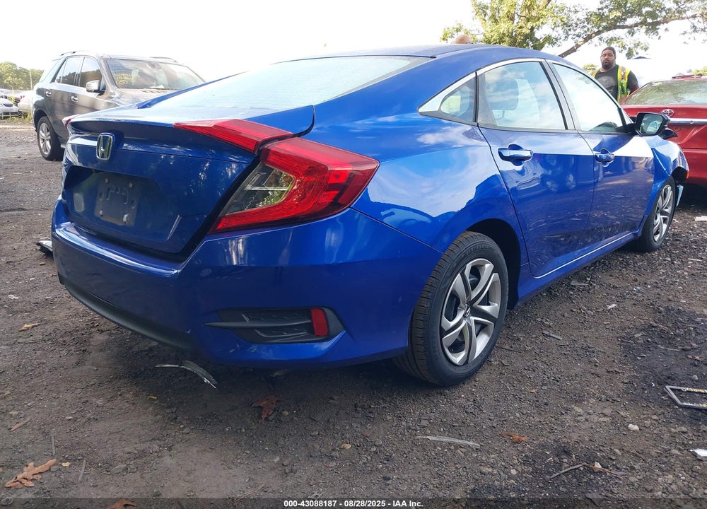 2018 HONDA CIVIC VIN: 2HGFC2F51JH584097