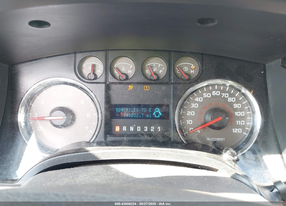 2010 FORD F-150 VIN: 1FTFX1EV0AKE62323