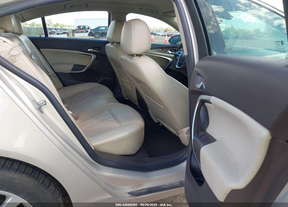 2012 BUICK REGAL VIN: 2G4GR5EK4C9112561