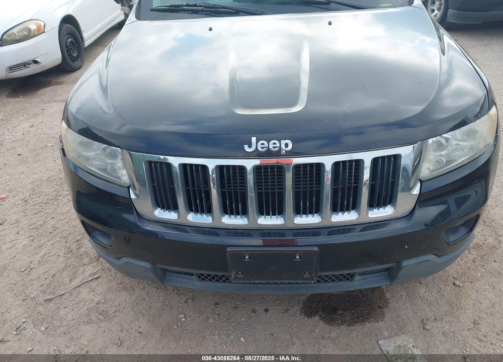 2011 JEEP GRAND CHEROKEE VIN: 1J4RR4GG8BC550811
