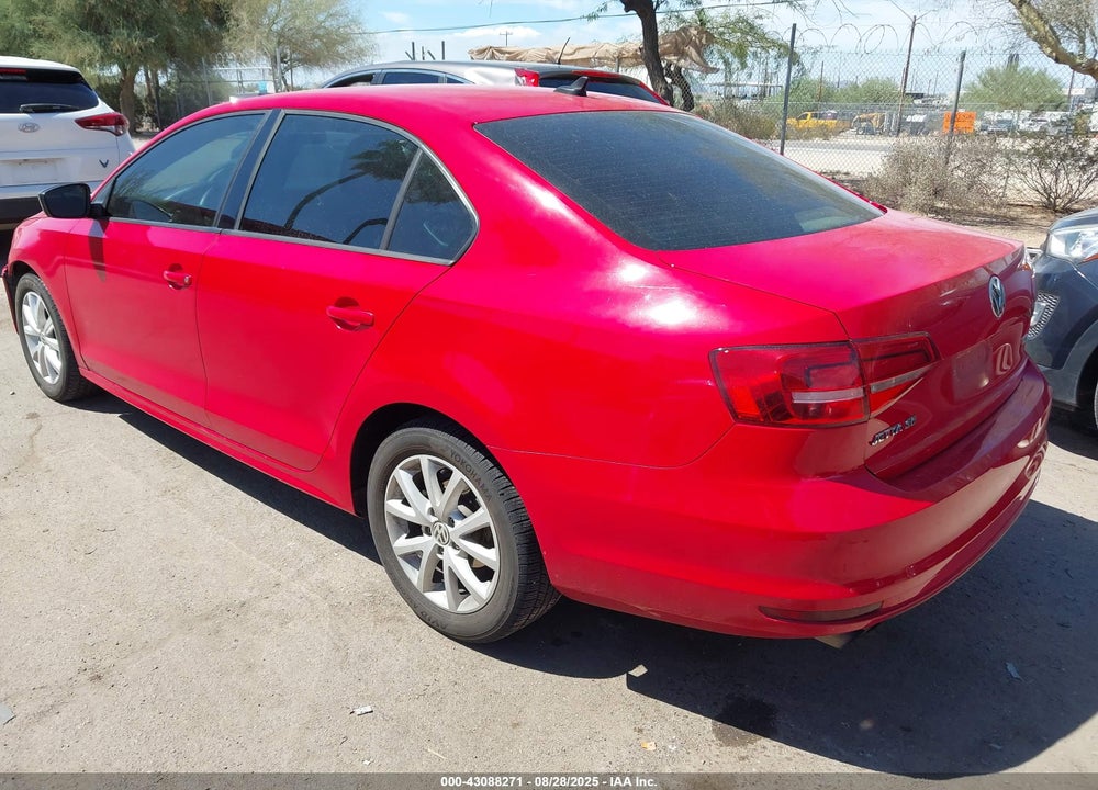 2015 VOLKSWAGEN JETTA 1.8T SE VIN: 3VWD17AJ5FM305723