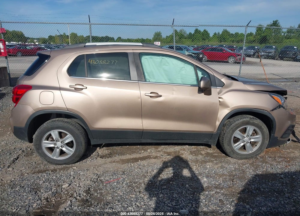 2018 CHEVROLET TRAX LT VIN: 3GNCJPSB8JL201450