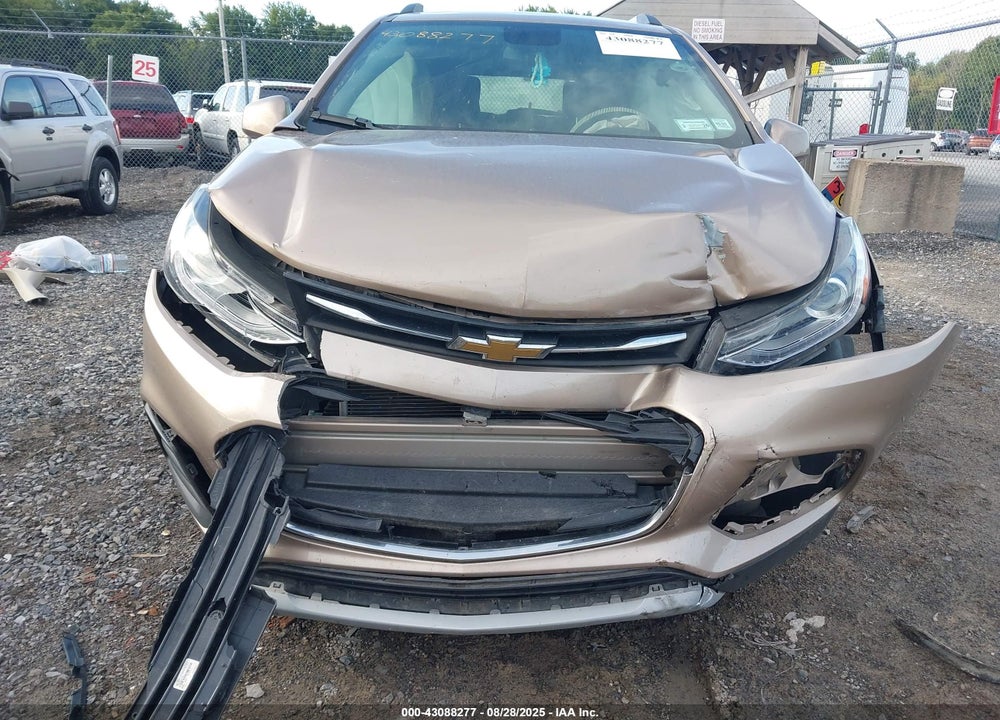 2018 CHEVROLET TRAX LT VIN: 3GNCJPSB8JL201450