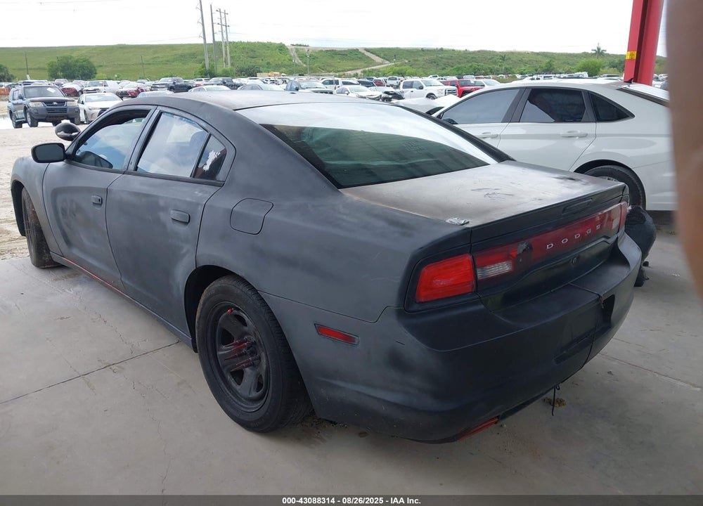2013 DODGE CHARGER VIN: 2C3CDXAT3DH586198