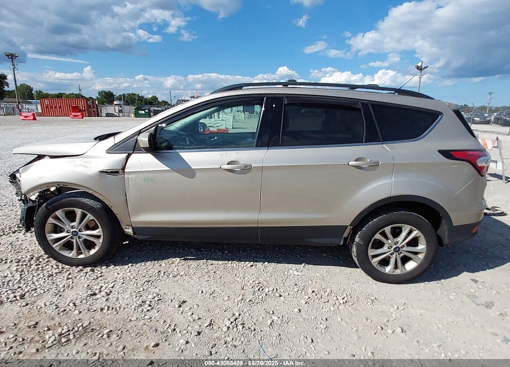 2017 FORD ESCAPE VIN: 1FMCU0G92HUB75436