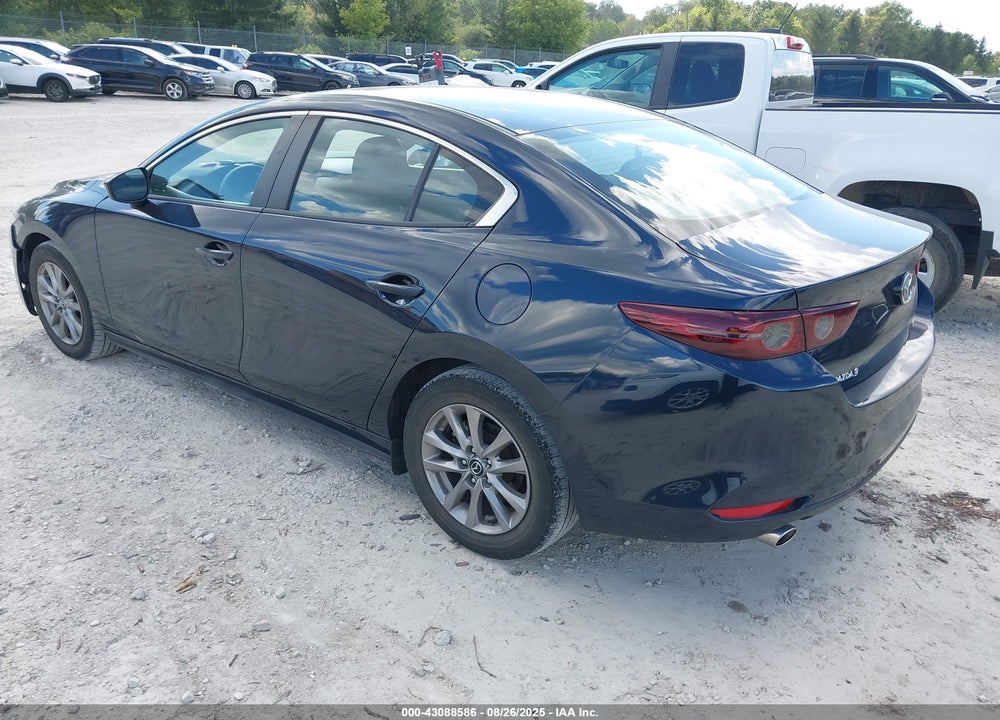 2021 MAZDA 3 VIN: JM1BPAAL2M1313750