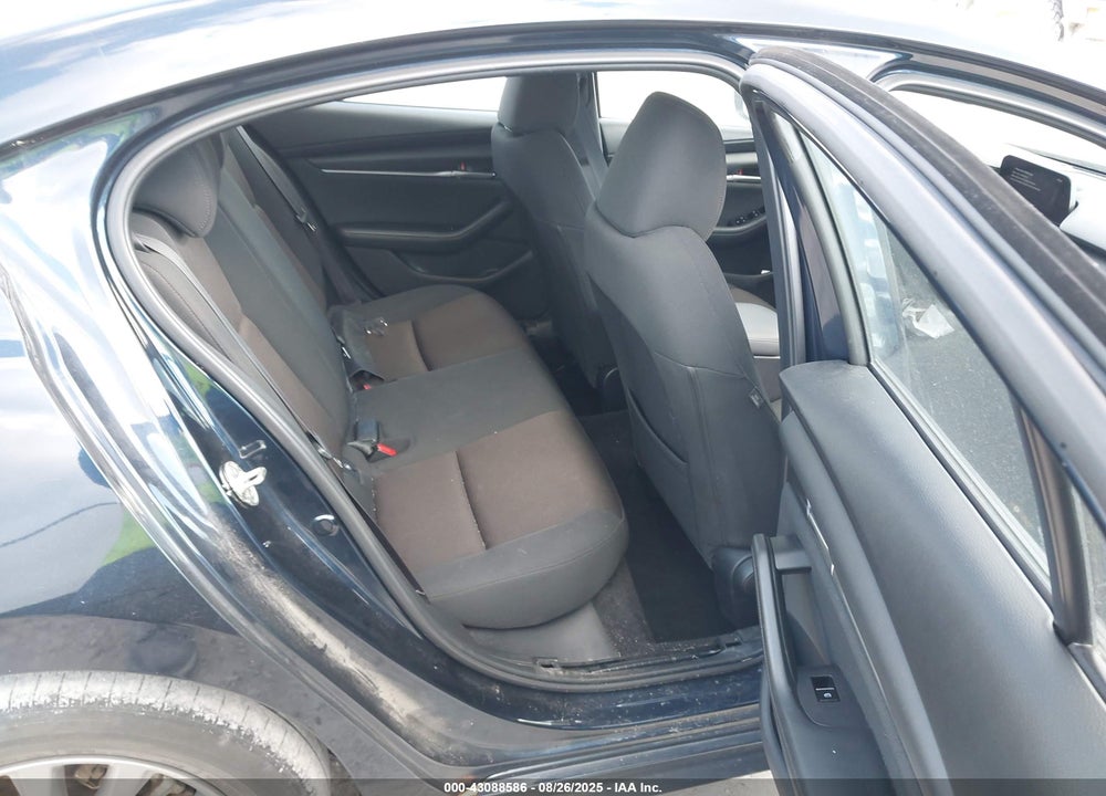 2021 MAZDA 3 VIN: JM1BPAAL2M1313750