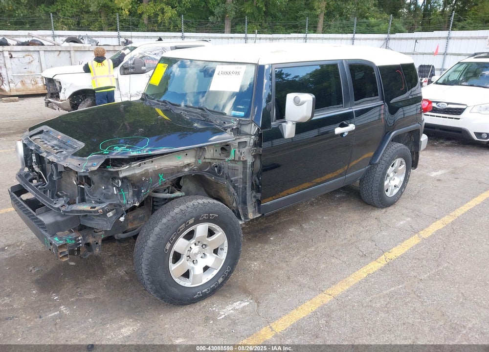 2010 TOYOTA FJ CRUISER VIN: JTEBU4BFXAK089812