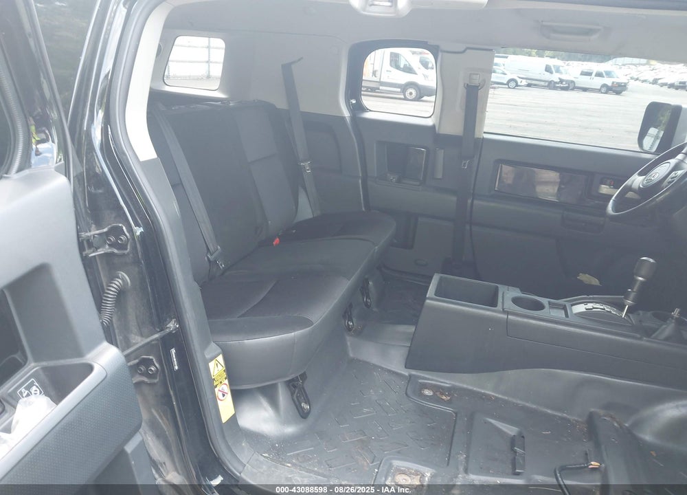 2010 TOYOTA FJ CRUISER VIN: JTEBU4BFXAK089812