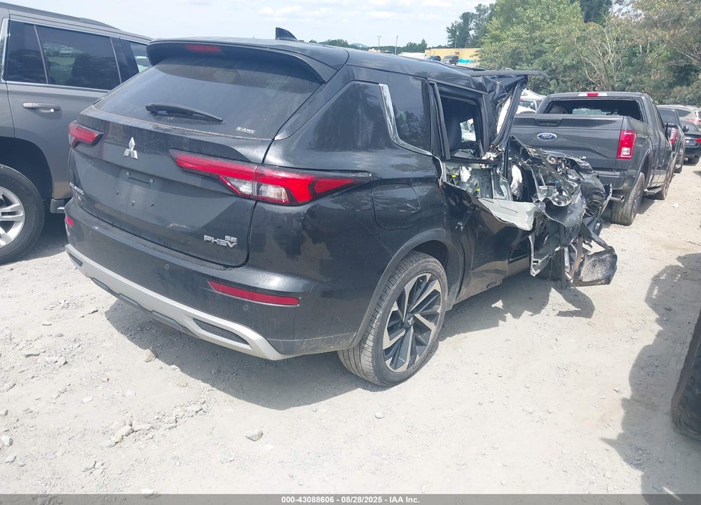 2023 MITSUBISHI OUTLANDER VIN: JA4T5UA94PZ045722