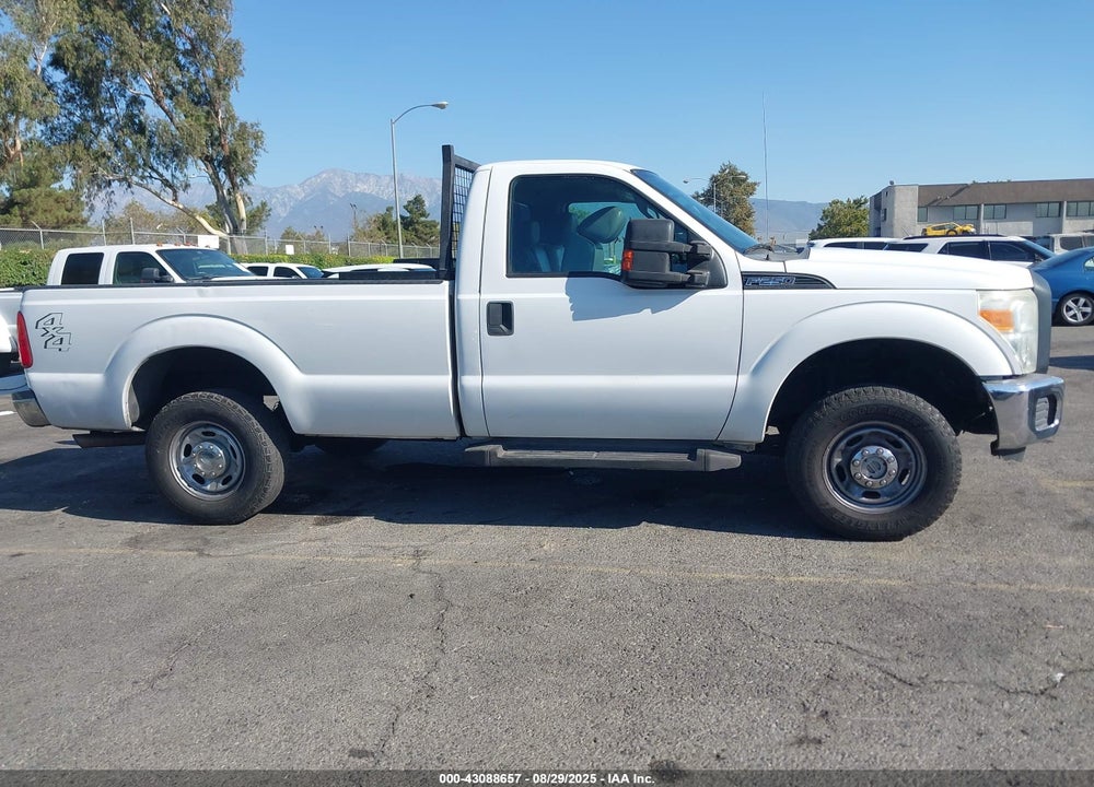 2013 FORD F-250 VIN: 1FTBF2B69DEA86695