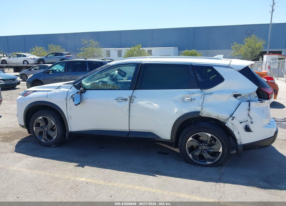 2024 NISSAN ROGUE SV FWD VIN: JN8BT3BA4RW357221