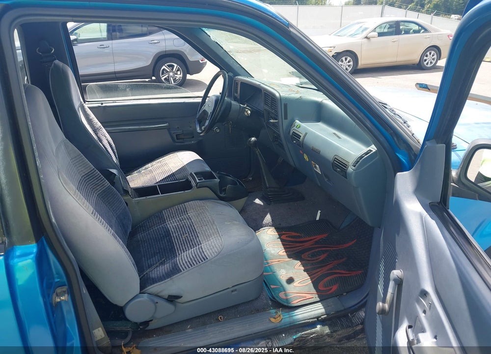 1992 FORD EXPLORER VIN: 1FMCU22X0NUC64127