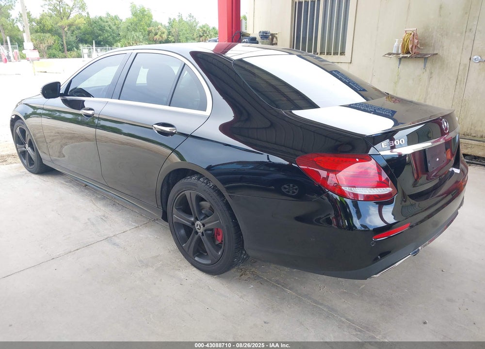 2018 MERCEDES-BENZ E-CLASS VIN: WDDZF4KB2JA377507