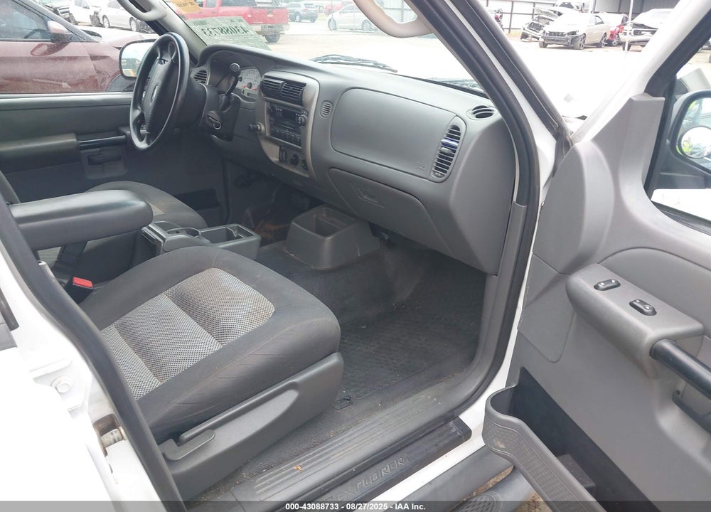 2004 FORD EXPLORER SPORT TRAC ADRENALIN/XLS/XLT VIN: 1FMZU67K74UA22416