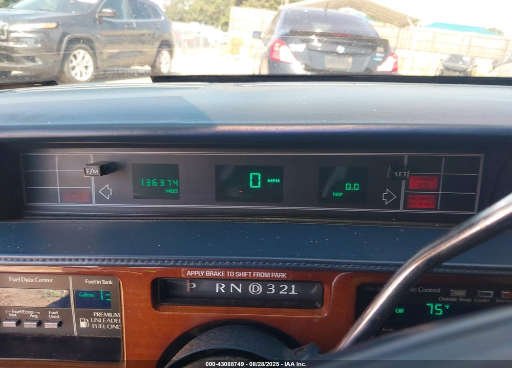 1991 CADILLAC FLEETWOOD 60 SPECIAL VIN: 1G6CG53B0M4271113