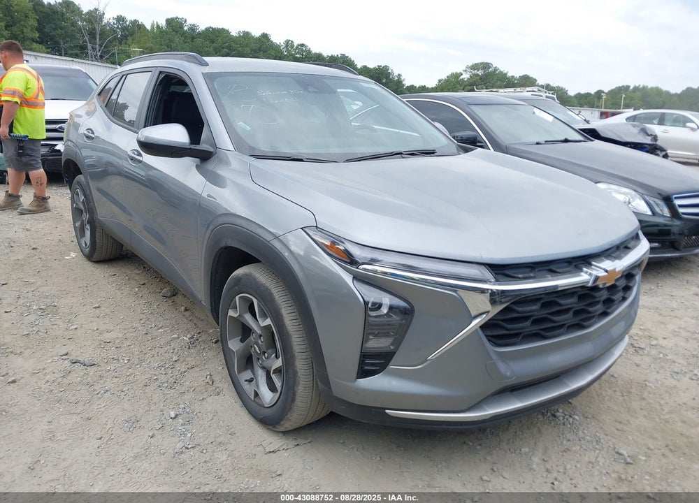 2025 CHEVROLET TRAX FWD LT VIN: KL77LHEP2SC235928