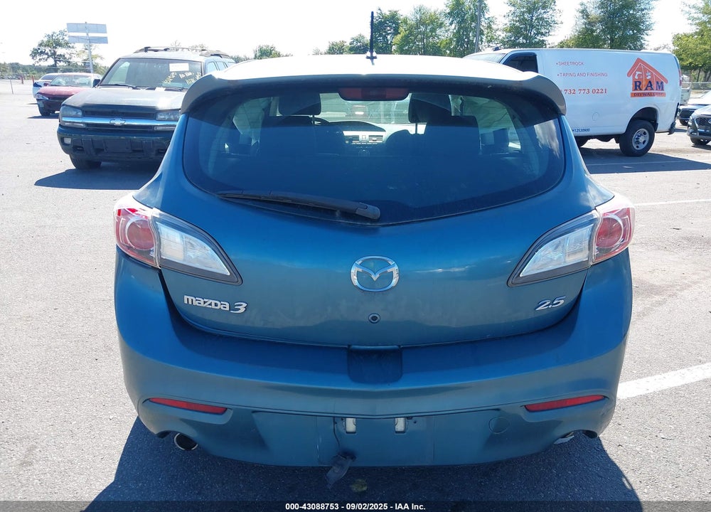 2011 MAZDA 3 VIN: JM1BL1K62B1415292