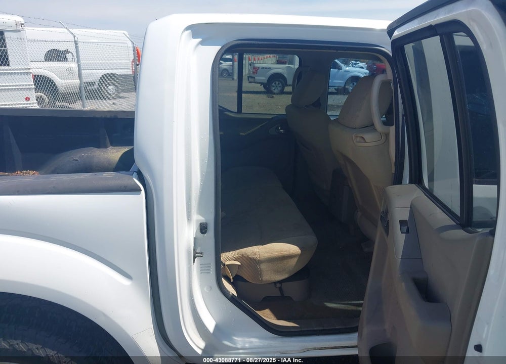 2011 NISSAN FRONTIER VIN: 1N6AD0EV8BC420519
