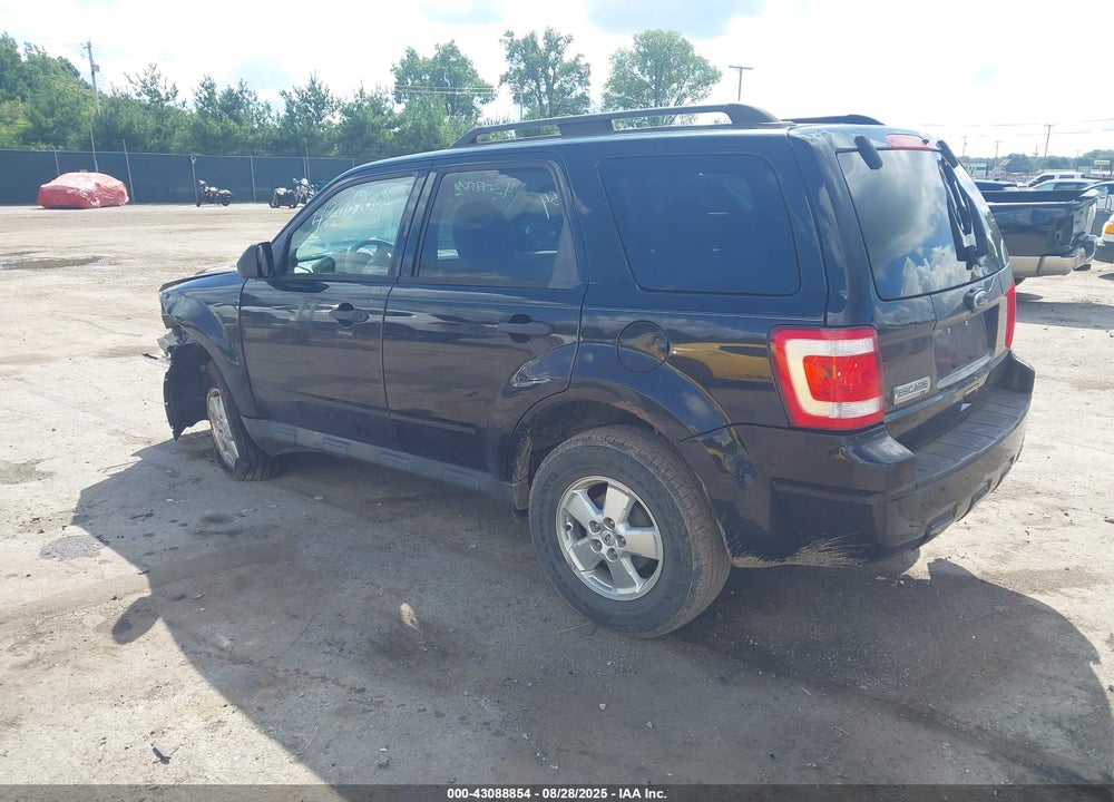 2010 FORD ESCAPE XLT VIN: 1FMCU0D75AKD39248
