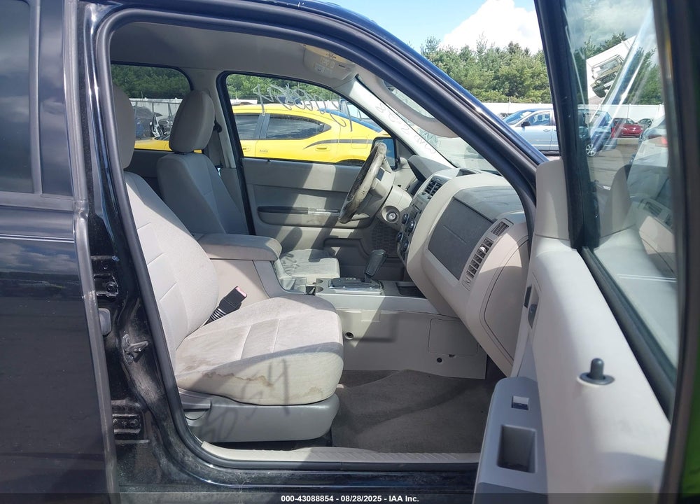 2010 FORD ESCAPE XLT VIN: 1FMCU0D75AKD39248