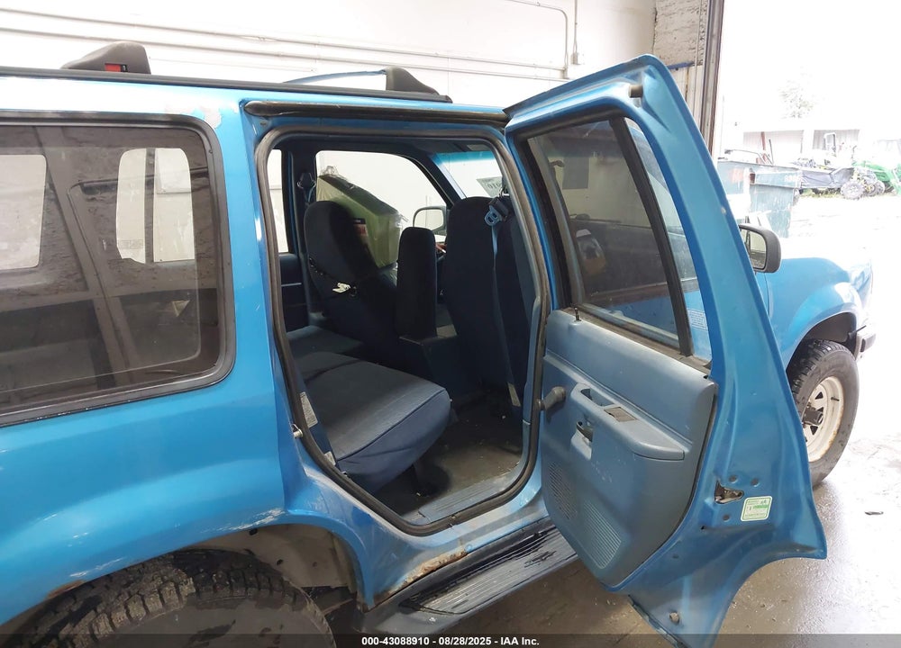 1994 FORD EXPLORER VIN: 1FMDU34X6RUB37430