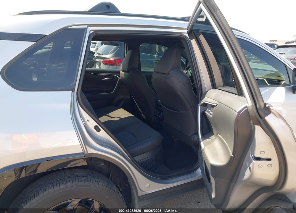 2024 TOYOTA RAV4 HYBRID VIN: JTM16RFV1RD122205