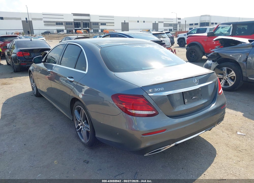 2018 MERCEDES-BENZ E-CLASS VIN: WDDZF4JB5JA429522