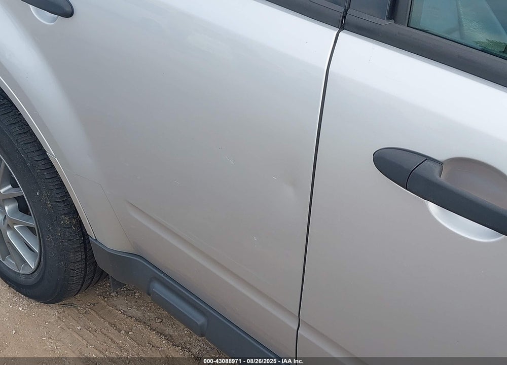 2011 FORD ESCAPE XLT VIN: 1FMCU9DG7BKA79666