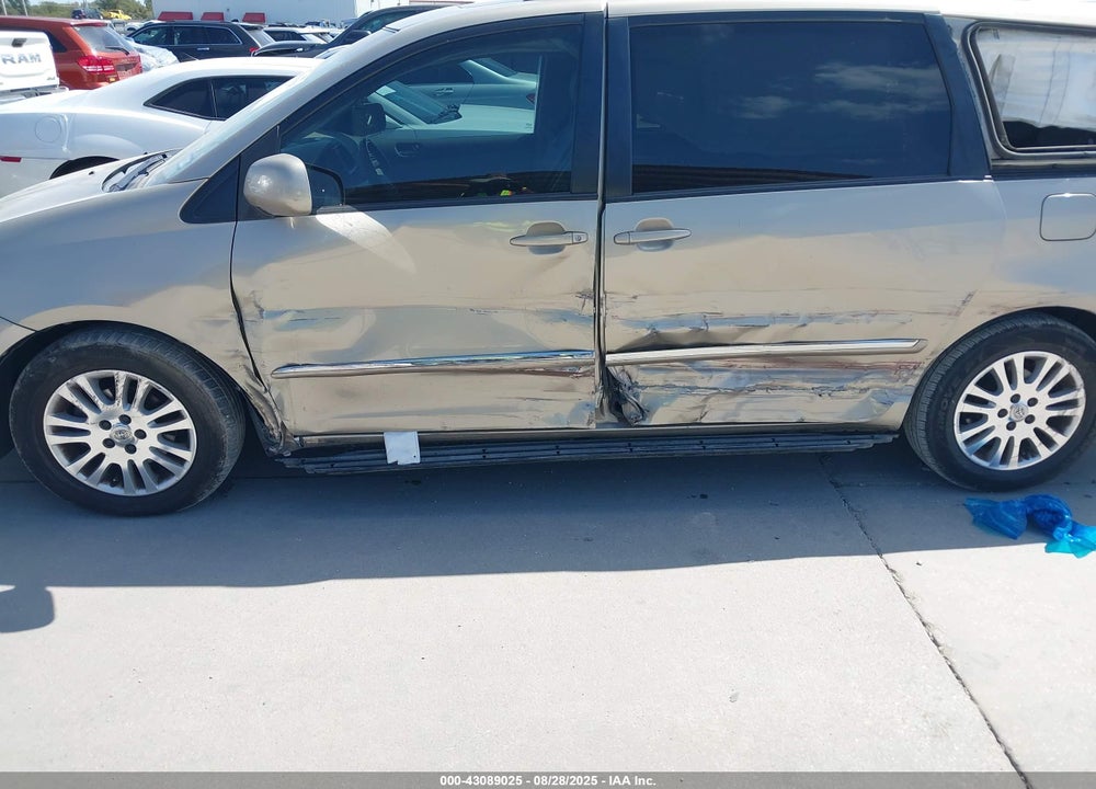 2007 TOYOTA SIENNA XLE LIMITED VIN: 5TDZK22C67S022743