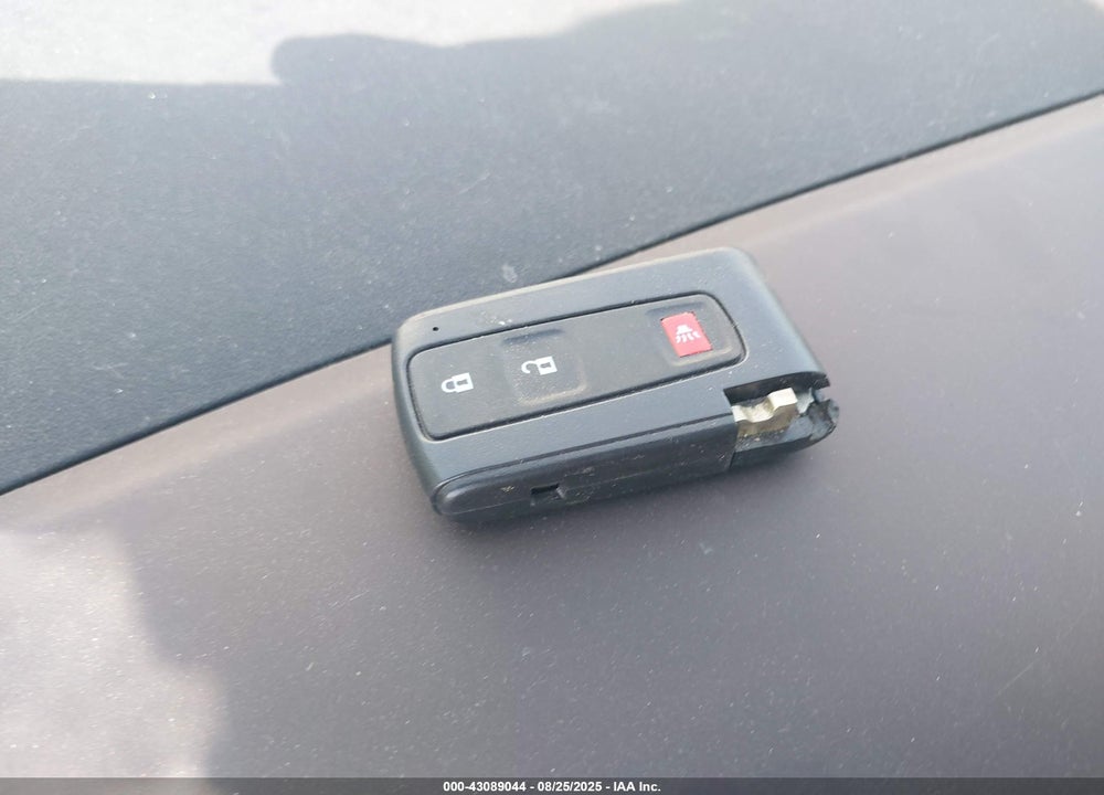 2004 TOYOTA PRIUS VIN: JTDKB20UX40057541