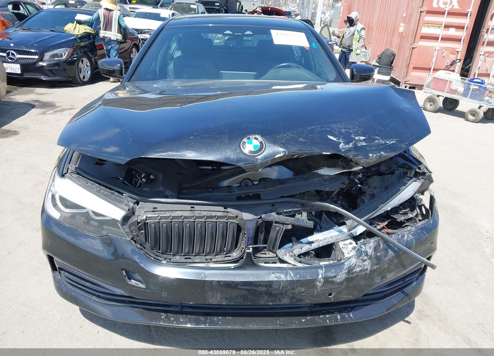 2019 BMW 5 SERIES VIN: WBAJA5C54KWW07683